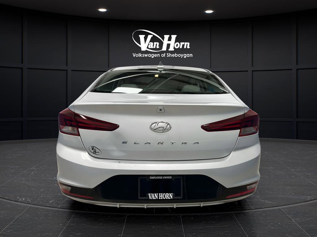 Used 2020 Hyundai Elantra SEL FWD image 6