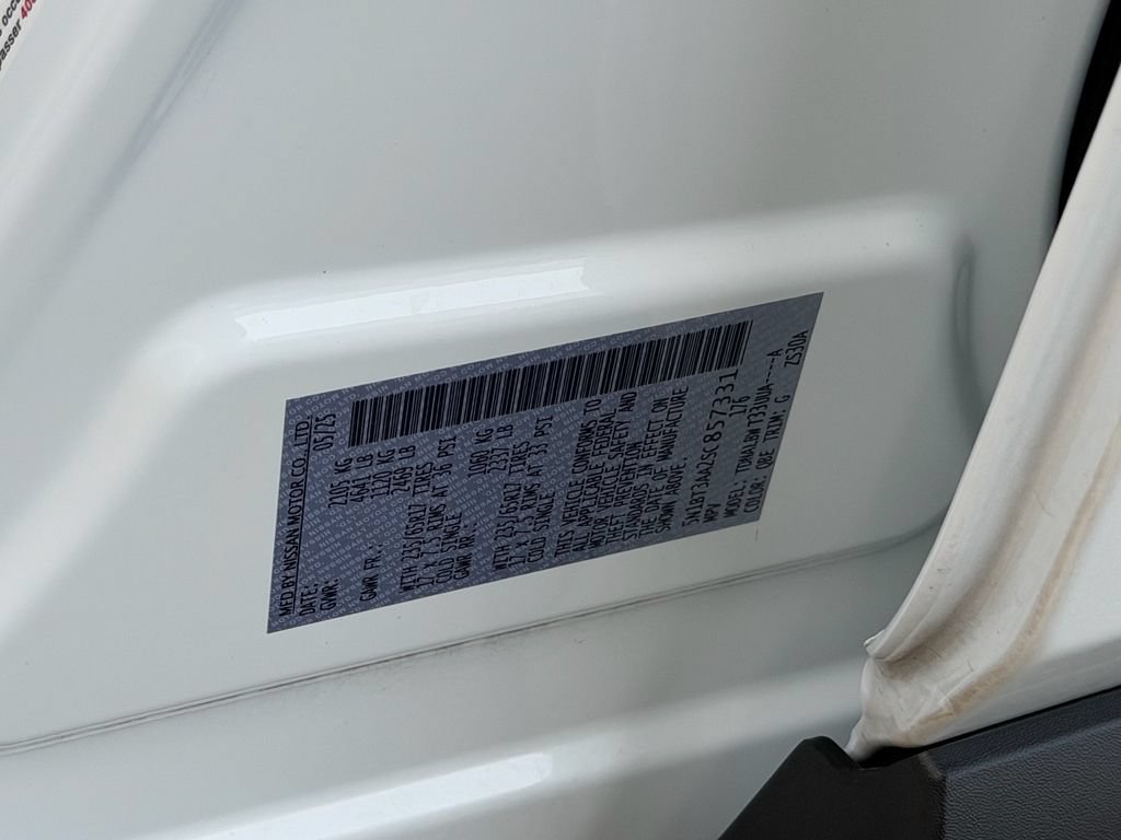 Used 2025 Nissan Rogue S FWD image 19