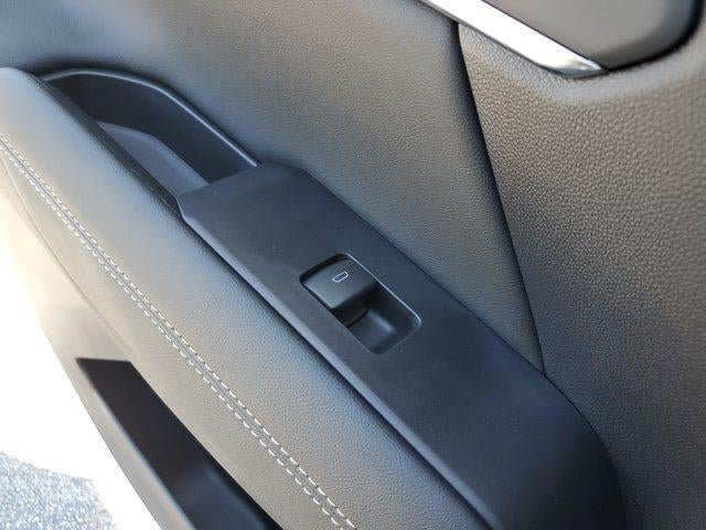 New 2027 GMC Terrain Elevation w/ Black Edition FWD image 21