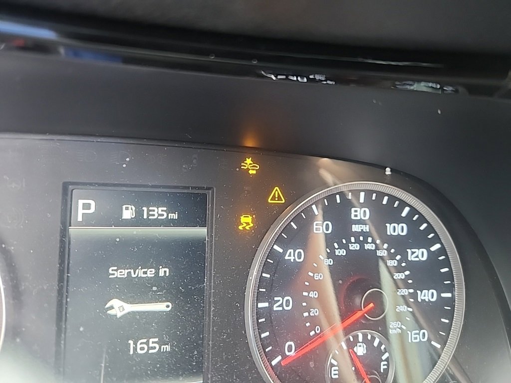 Used 2023 Kia K5 GT-Line image 9