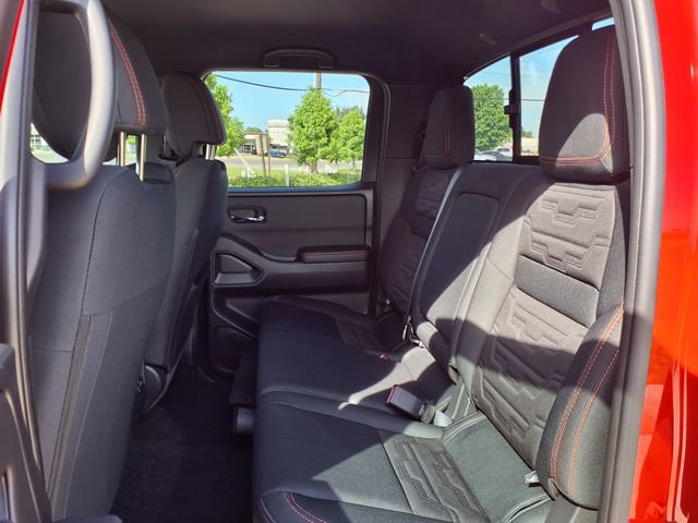 Used 2025 Nissan Frontier PRO-4X w/ Pro Convenience Package AWD/4WD image 17