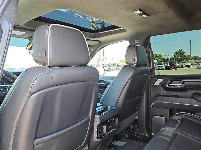 Used 2024 GMC Sierra 1500 AT4X AWD/4WD image 9