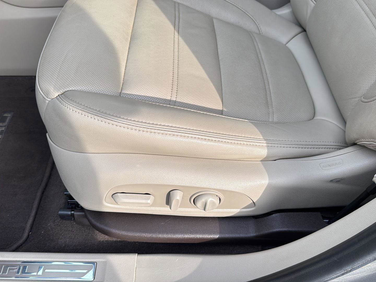 Used 2019 GMC Acadia Denali w/ Technology Package image 29