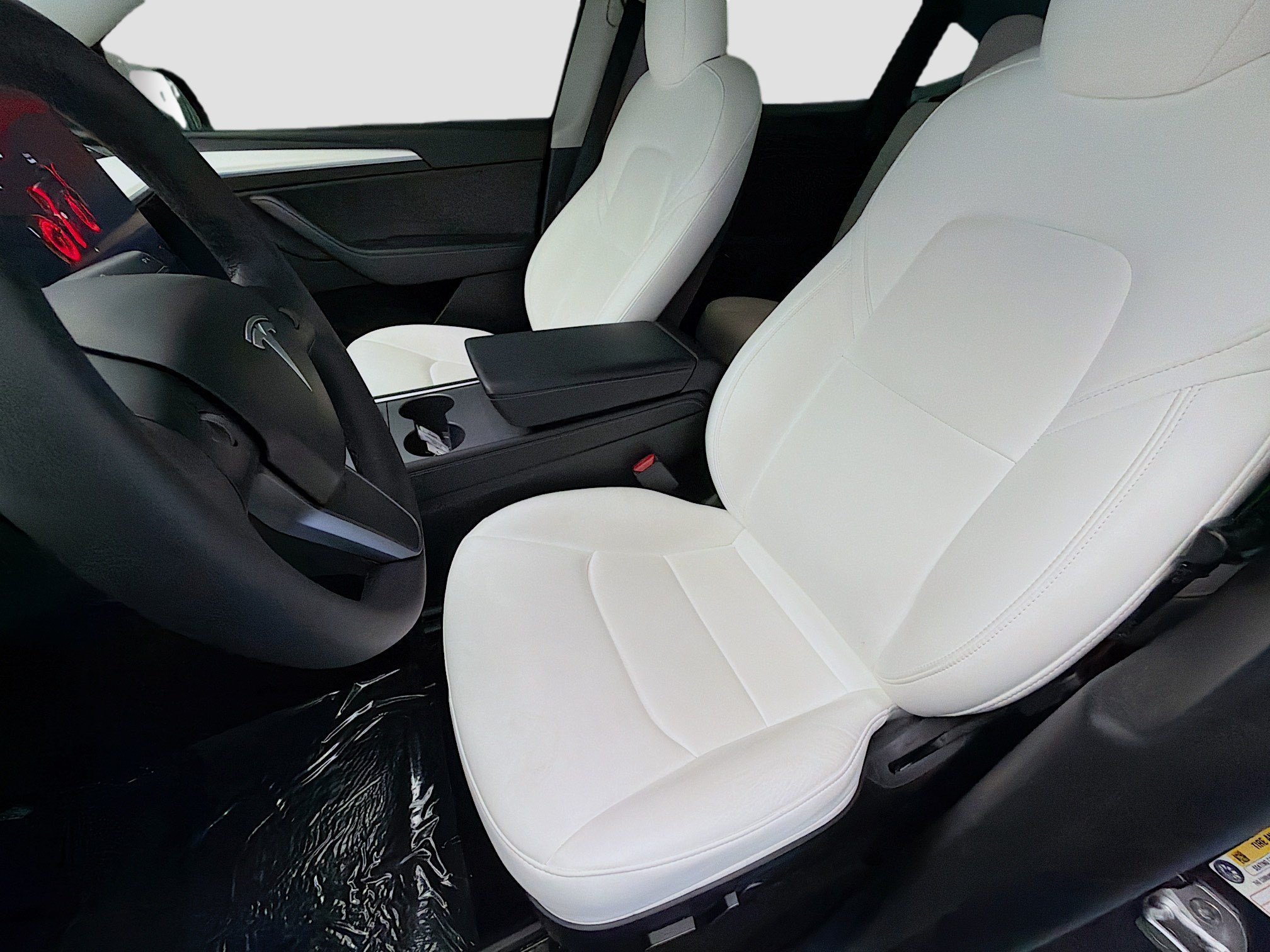 Used 2023 Tesla Model Y Performance AWD/4WD image 11