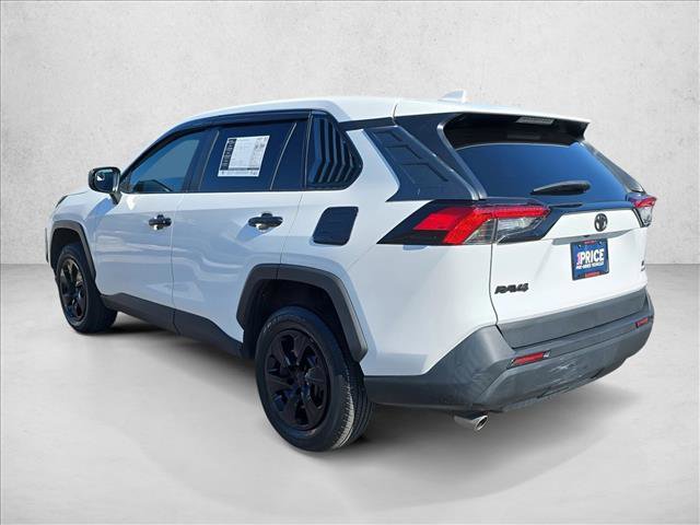 Used 2023 Toyota RAV4 LE image 7