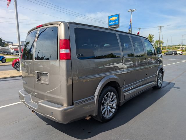 Used 2019 Chevrolet Express 2500 RWD image 5