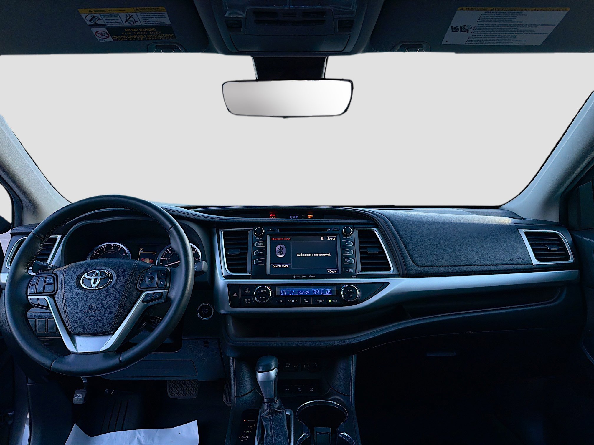 Used 2019 Toyota Highlander XLE image 4