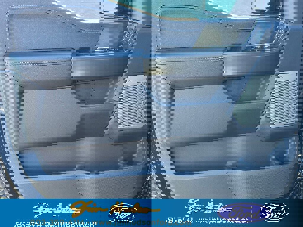 New 2025 Ford F150 Lariat w/ Equipment Group 501A Mid image 13