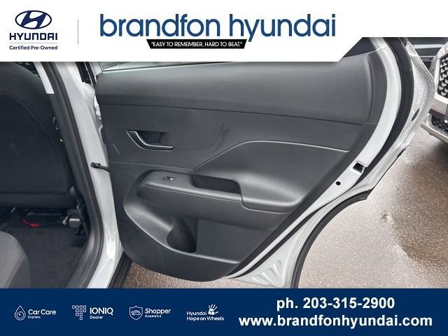 Certified 2026 Hyundai Kona SE AWD/4WD image 9