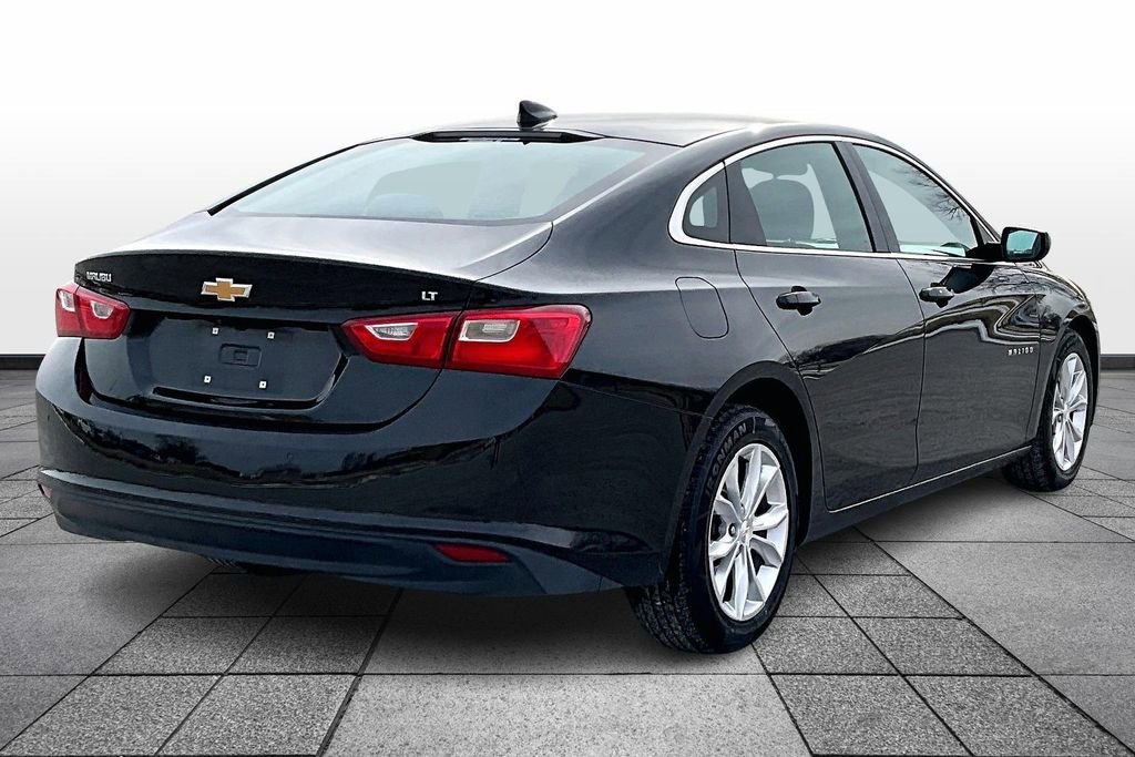 Used 2024 Chevrolet Malibu LT image 11