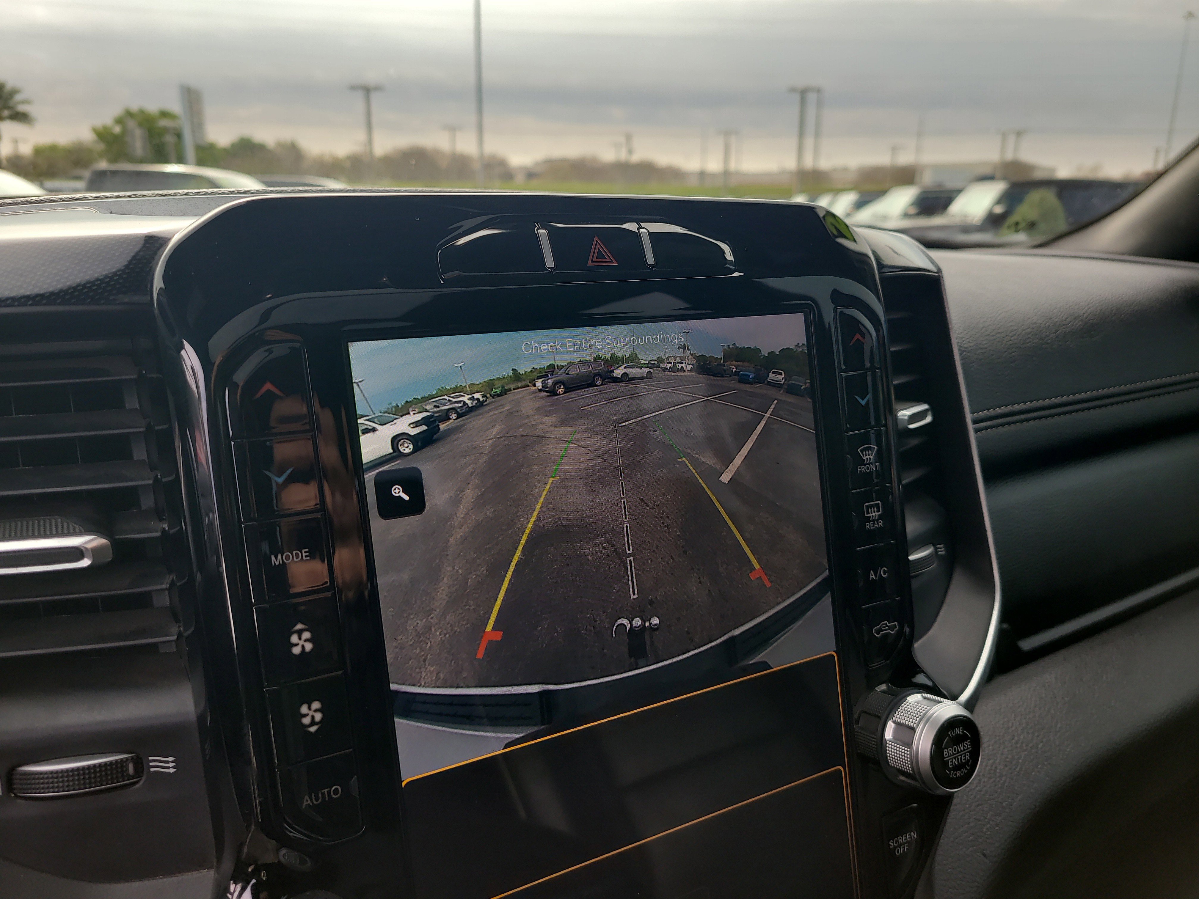 Used 2022 RAM 1500 Laramie image 24