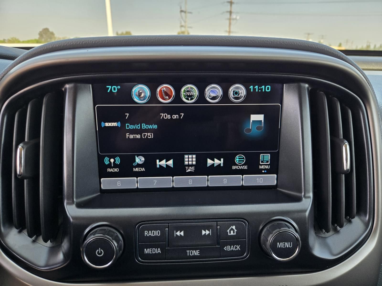 Used 2018 Chevrolet Colorado Z71 w/ Centennial Edition image 12