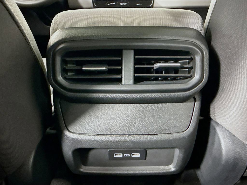 Certified 2023 Honda Pilot LX image 28