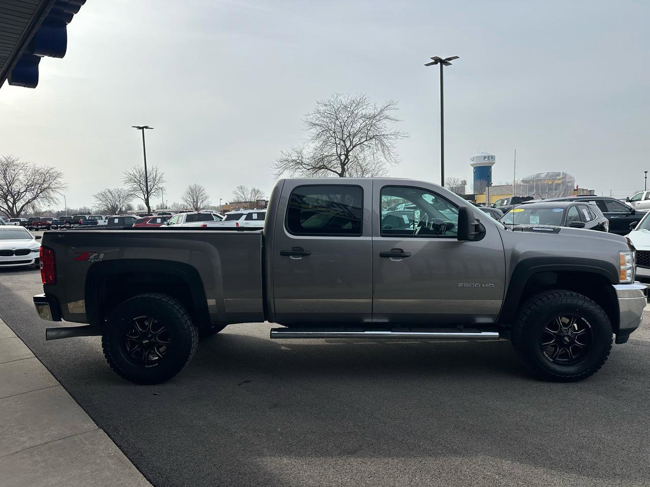 Used 2013 Chevrolet Silverado 2500 LT w/ Interior Plus Package image 8