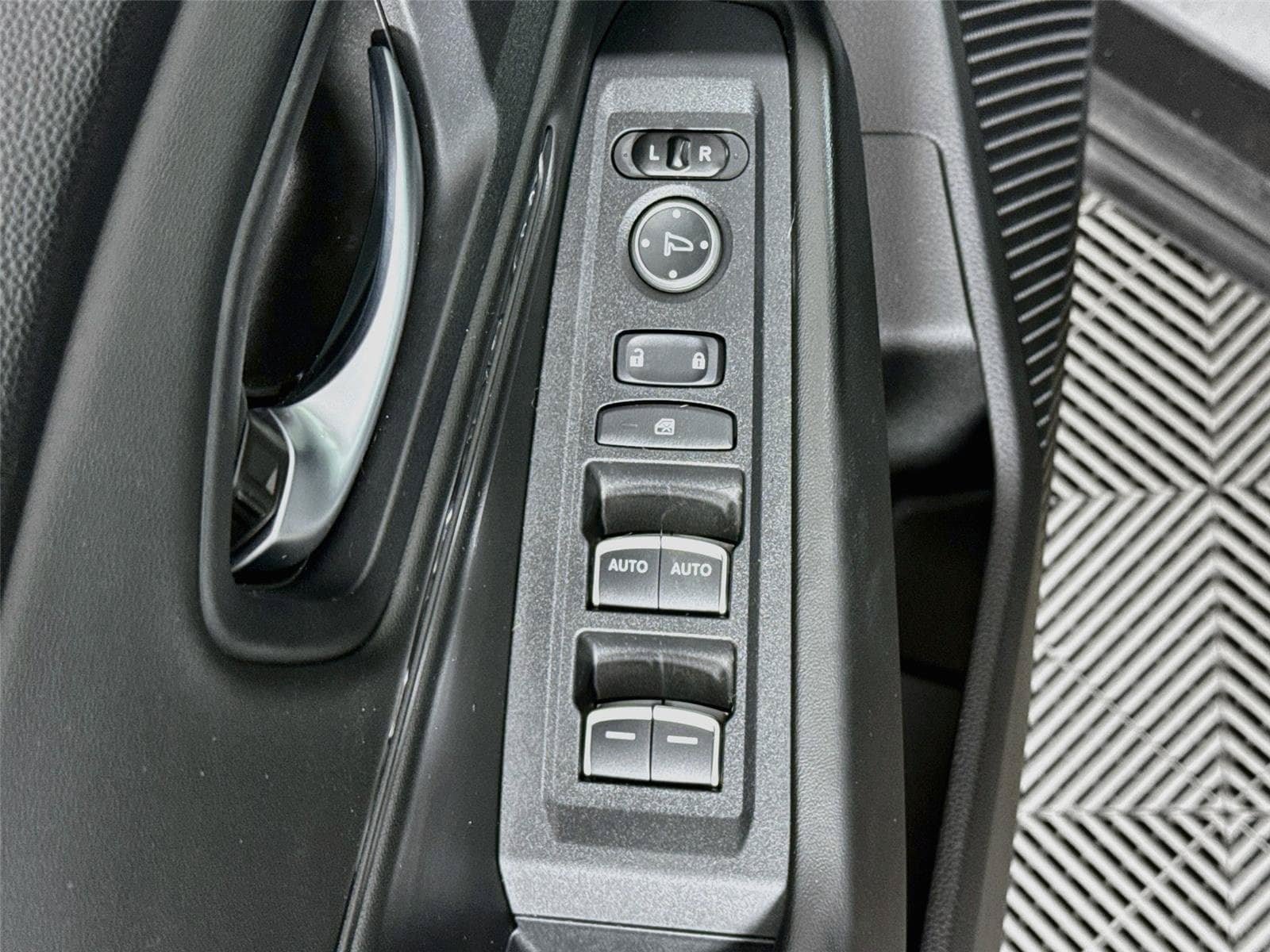Used 2024 Honda Accord EX image 19