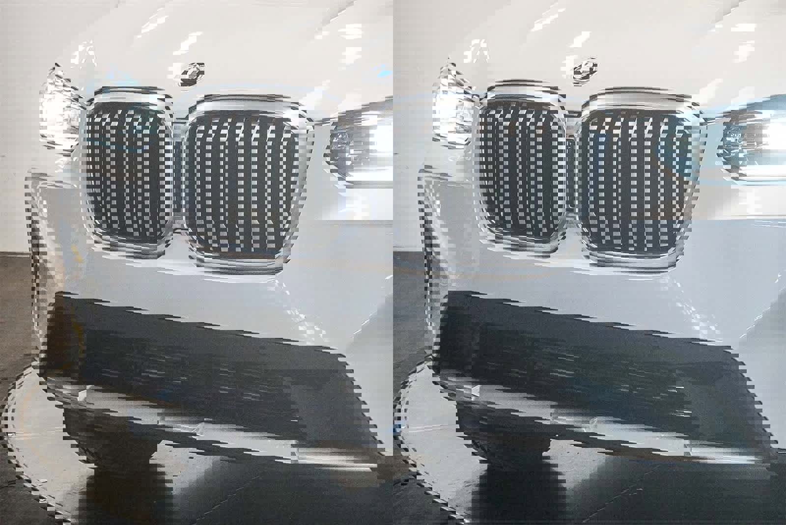 Used 2023 BMW X3 sDrive30i w/ Convenience Package image 8