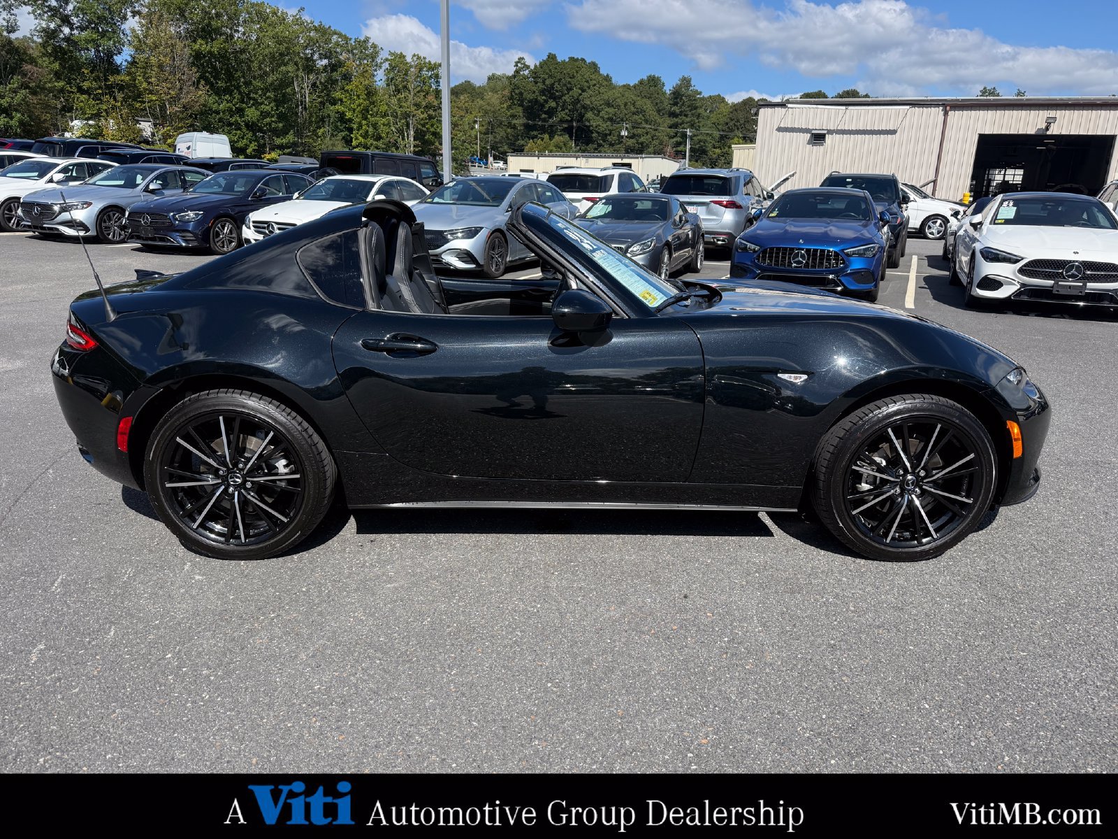 Used 2024 MAZDA MX-5 Miata RF Grand Touring RWD image 10