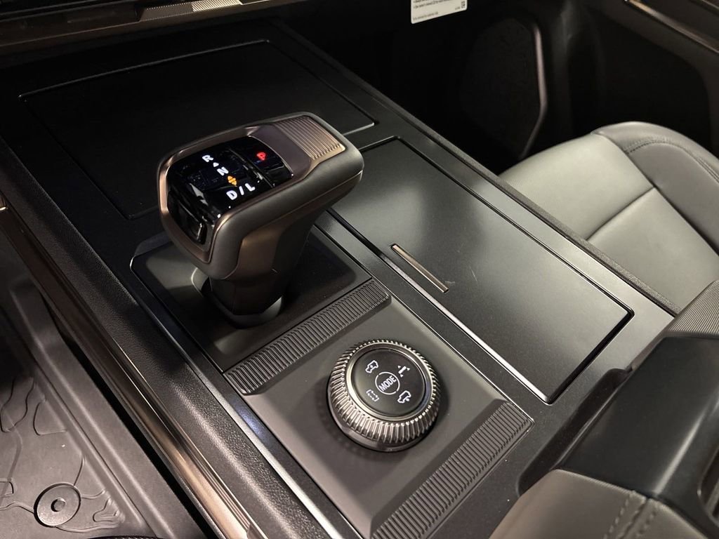 New 2025 GMC Hummer EV 2X image 40