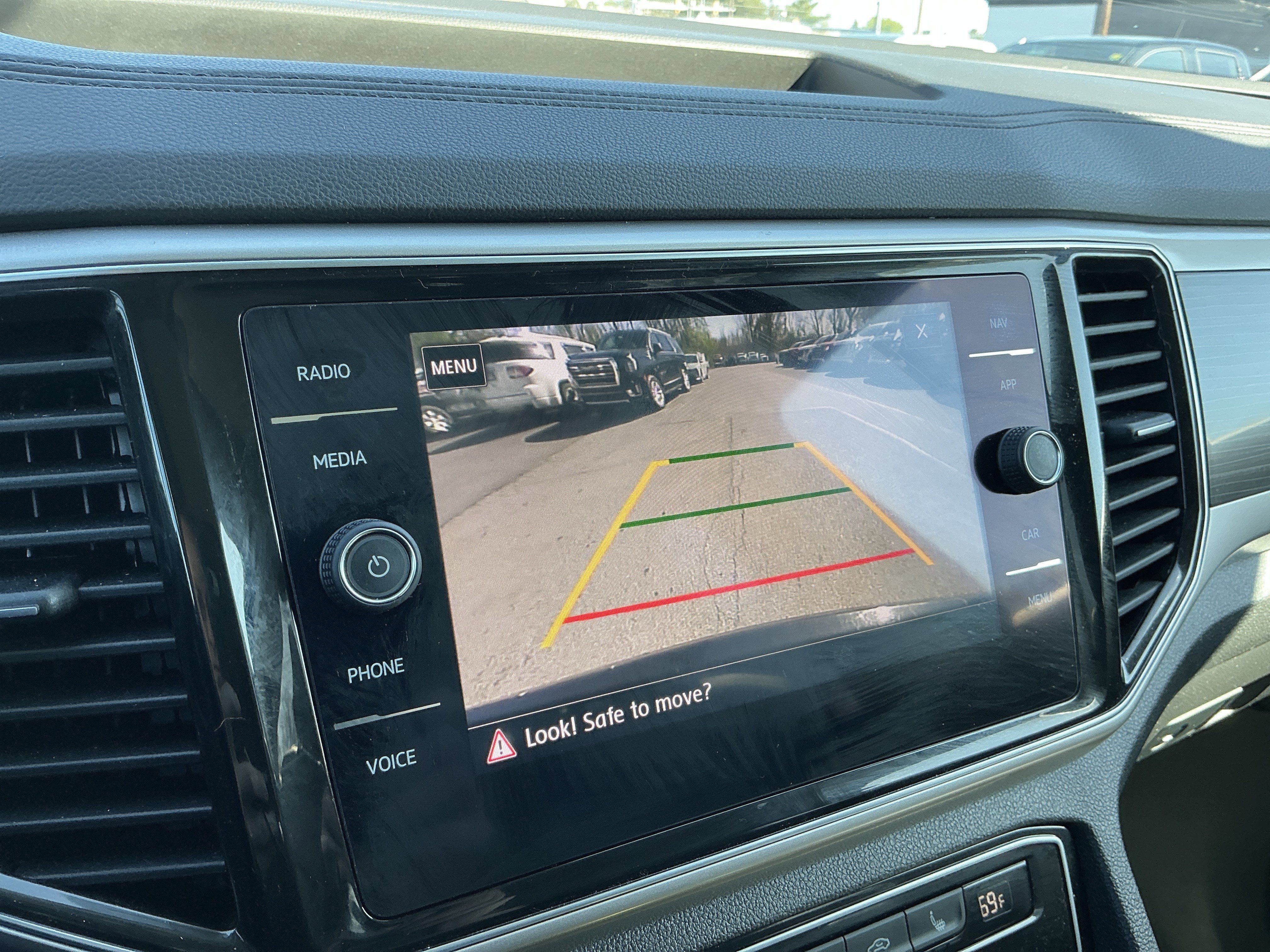 Used 2019 Volkswagen Atlas SEL AWD/4WD image 24