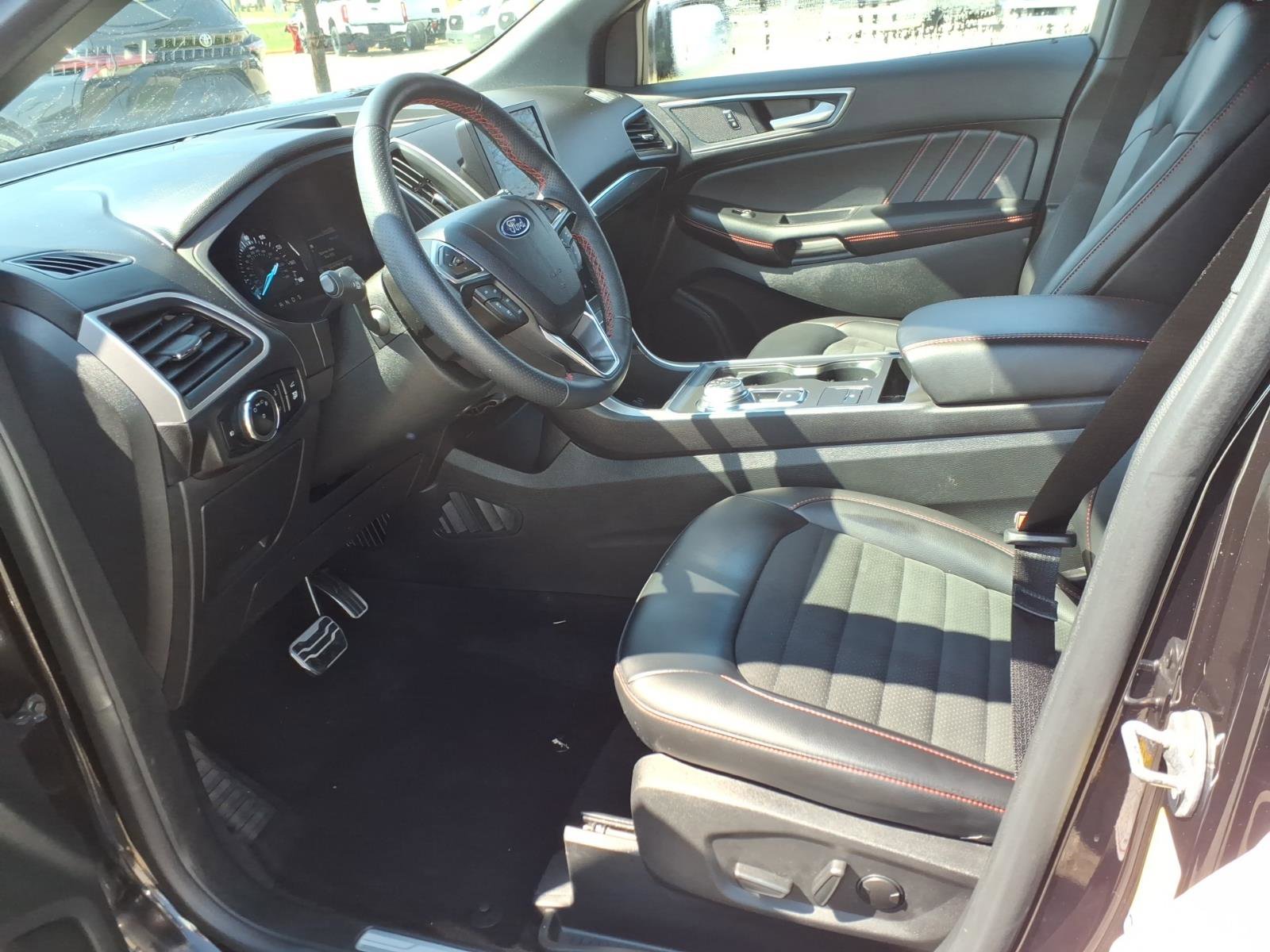 Used 2024 Ford Edge ST-Line image 13