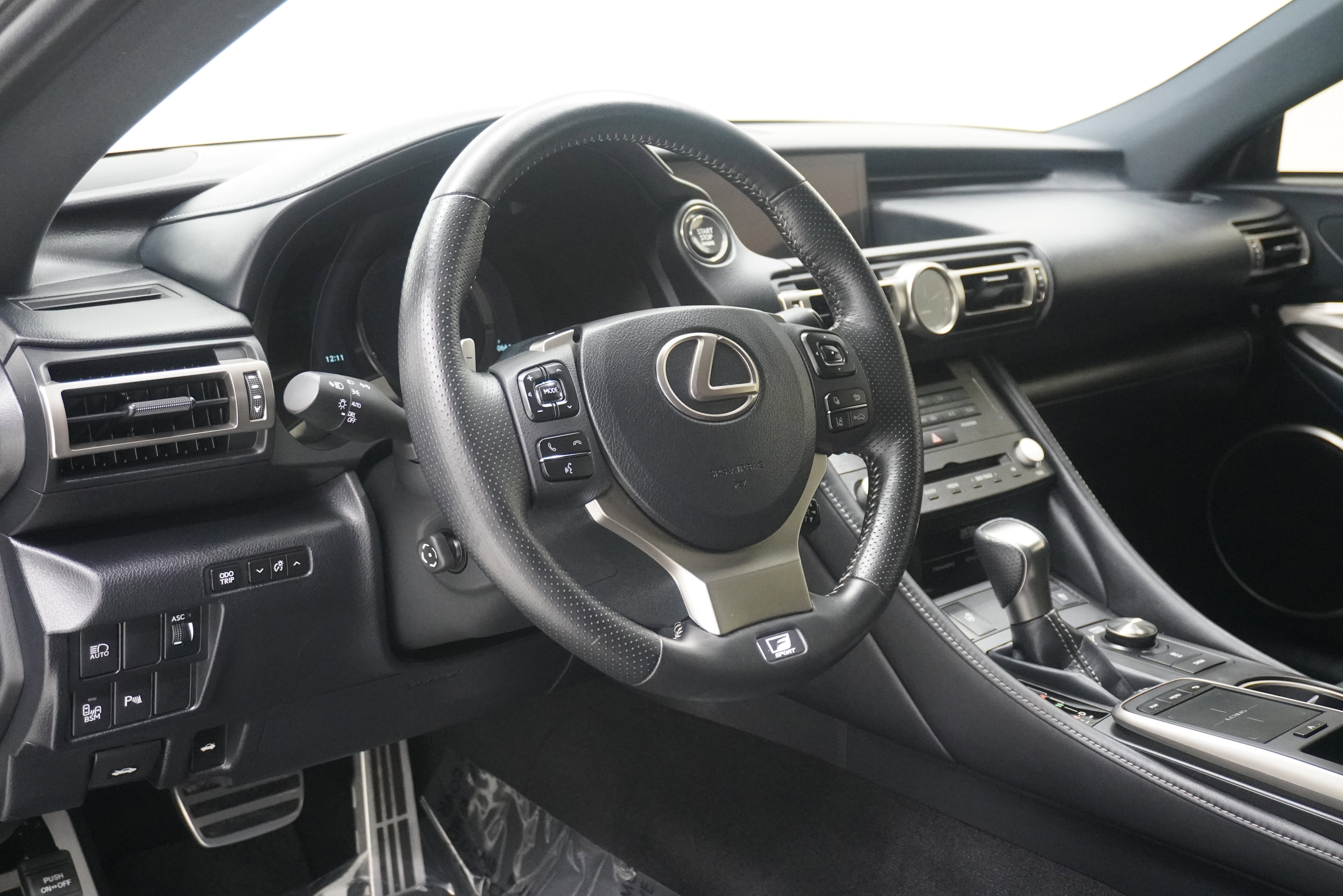 Used 2019 Lexus RC 350 F Sport w/ Accessory Package RWD image 9