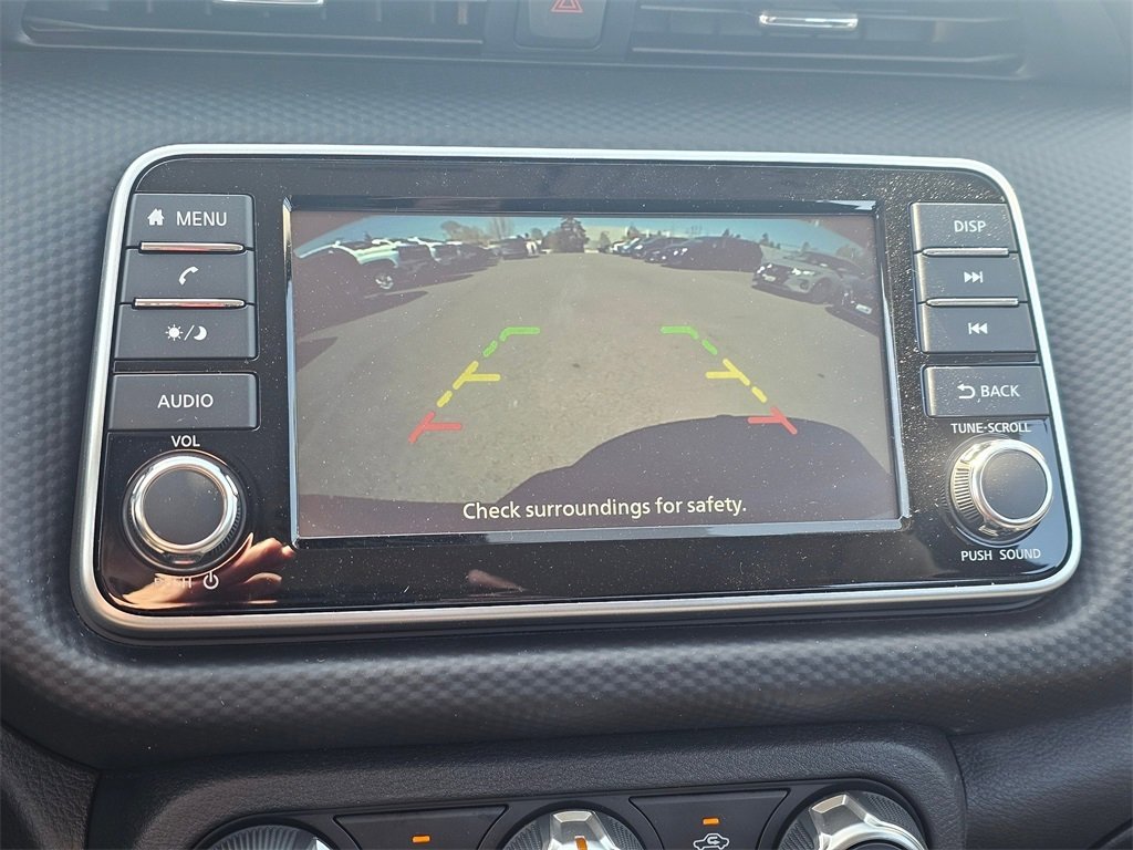 New 2025 Nissan Kicks Play S image 14