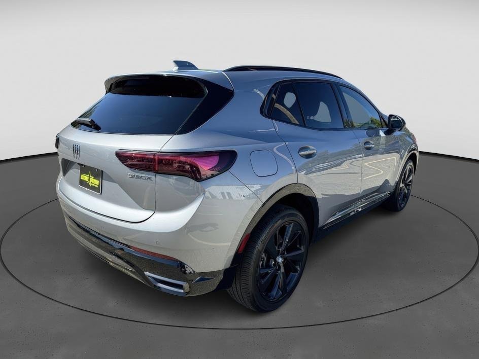 Certified 2025 Buick Envision Sport Touring image 6
