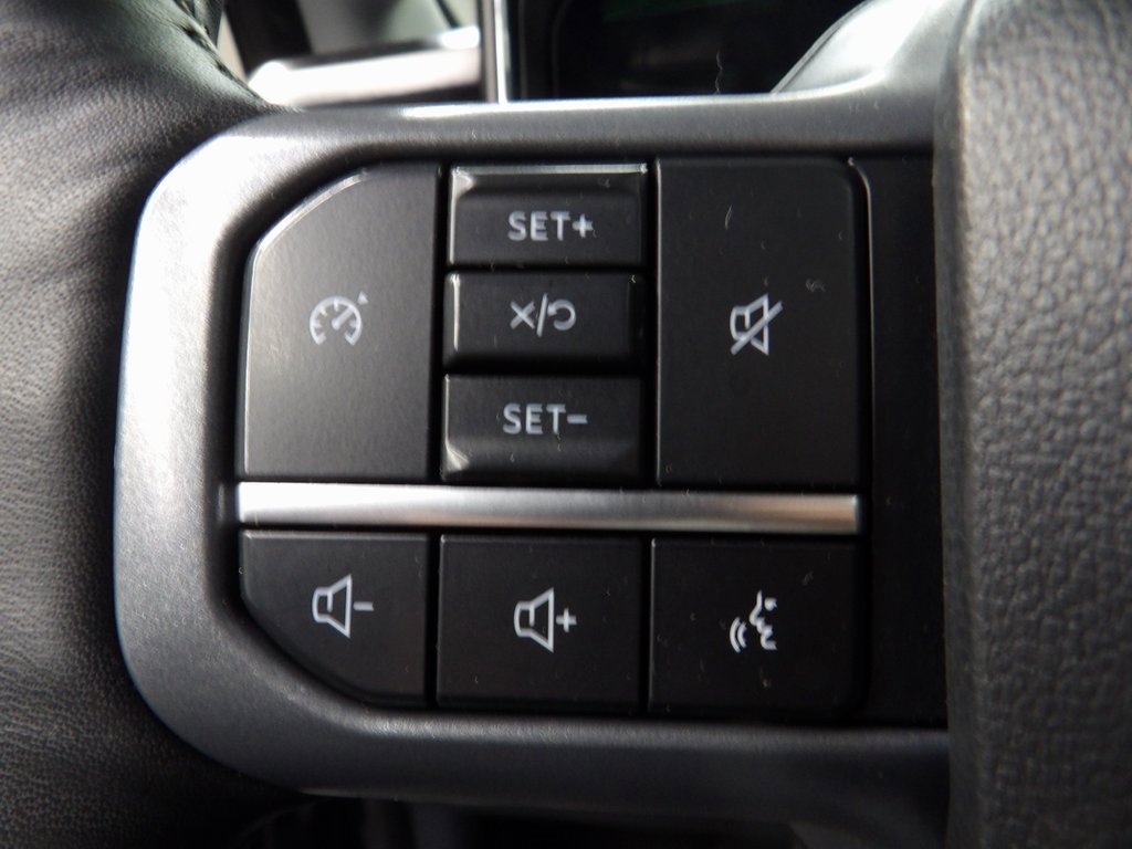 Used 2024 Ford F250 Lariat w/ Black Appearance Package image 52