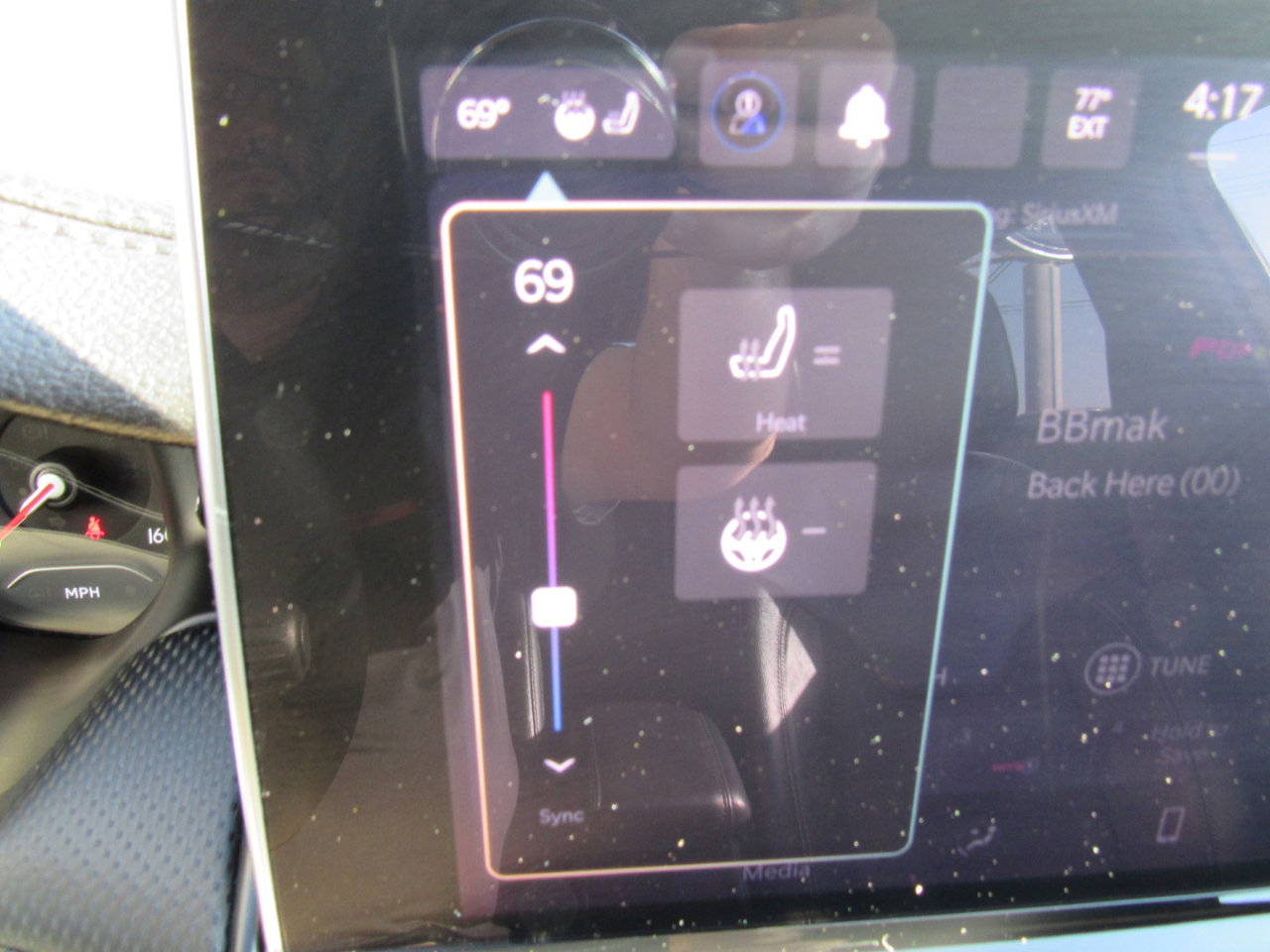 Used 2023 Jeep Compass Latitude w/ Sun and Sound Group image 21