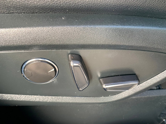 Certified 2022 Lincoln Nautilus AWD image 15