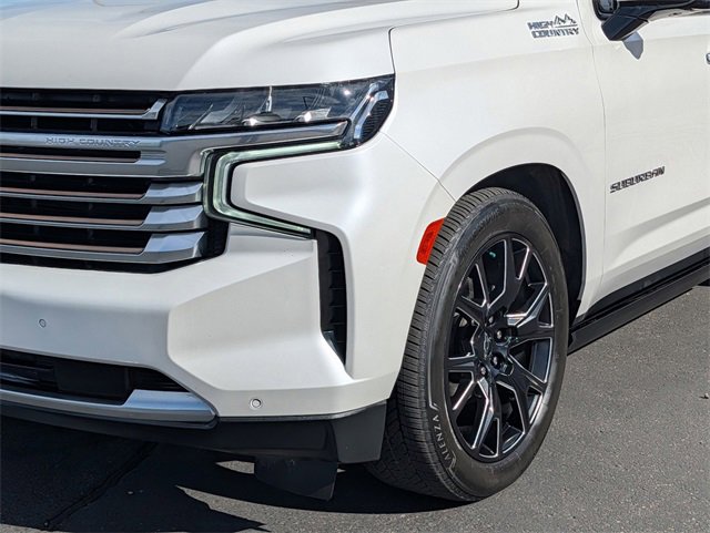 Used 2023 Chevrolet Suburban High Country image 2
