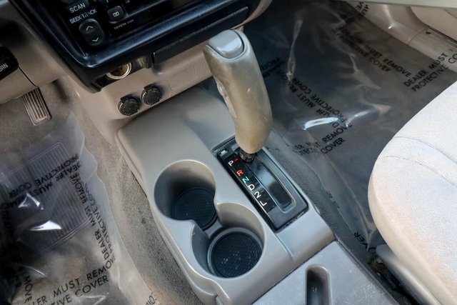 Used 2003 Toyota Tacoma PreRunner image 25