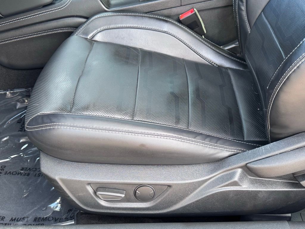 Used 2020 Ford Mustang GT Premium w/ Equipment Group 401A RWD image 28