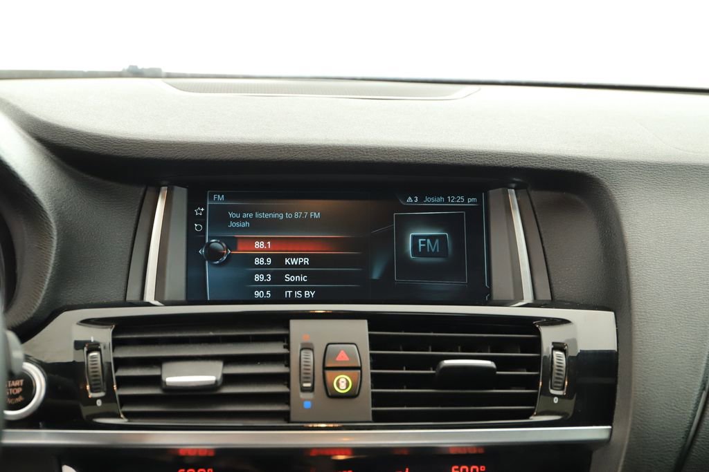 Used 2018 BMW X4 M40i image 19