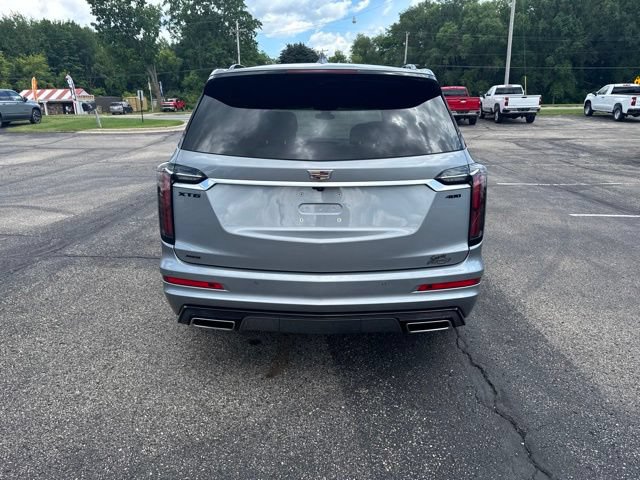 Used 2024 Cadillac XT6 Sport w/ LPO, Onyx Lite Package AWD/4WD image 4