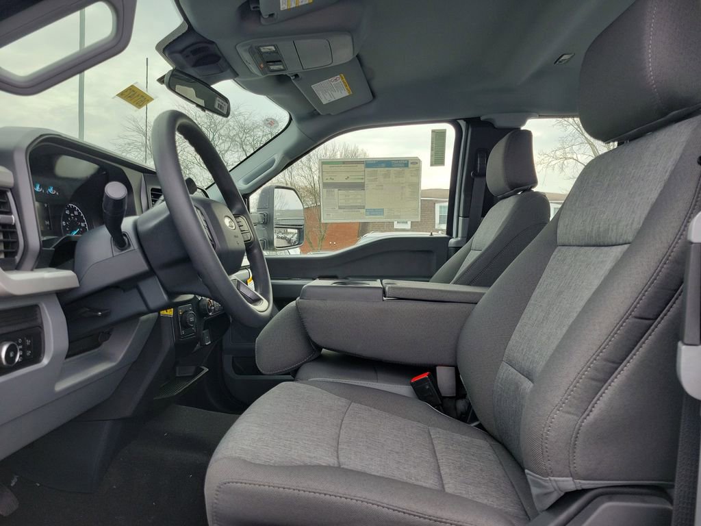 New 2026 Ford F250 4x4 SuperCab Super Duty image 17