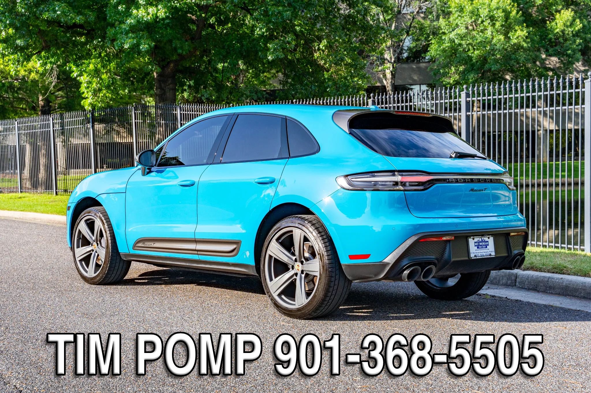 Used 2023 Porsche Macan Turbo w/ Premium Package AWD/4WD image 8