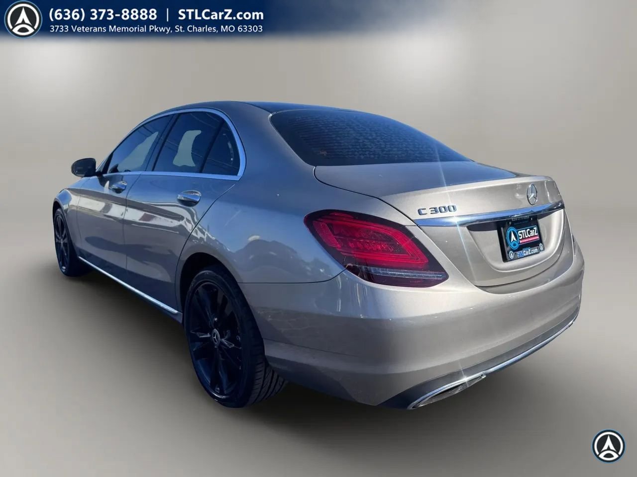 Used 2019 Mercedes-Benz C 300 4MATIC Sedan image 5