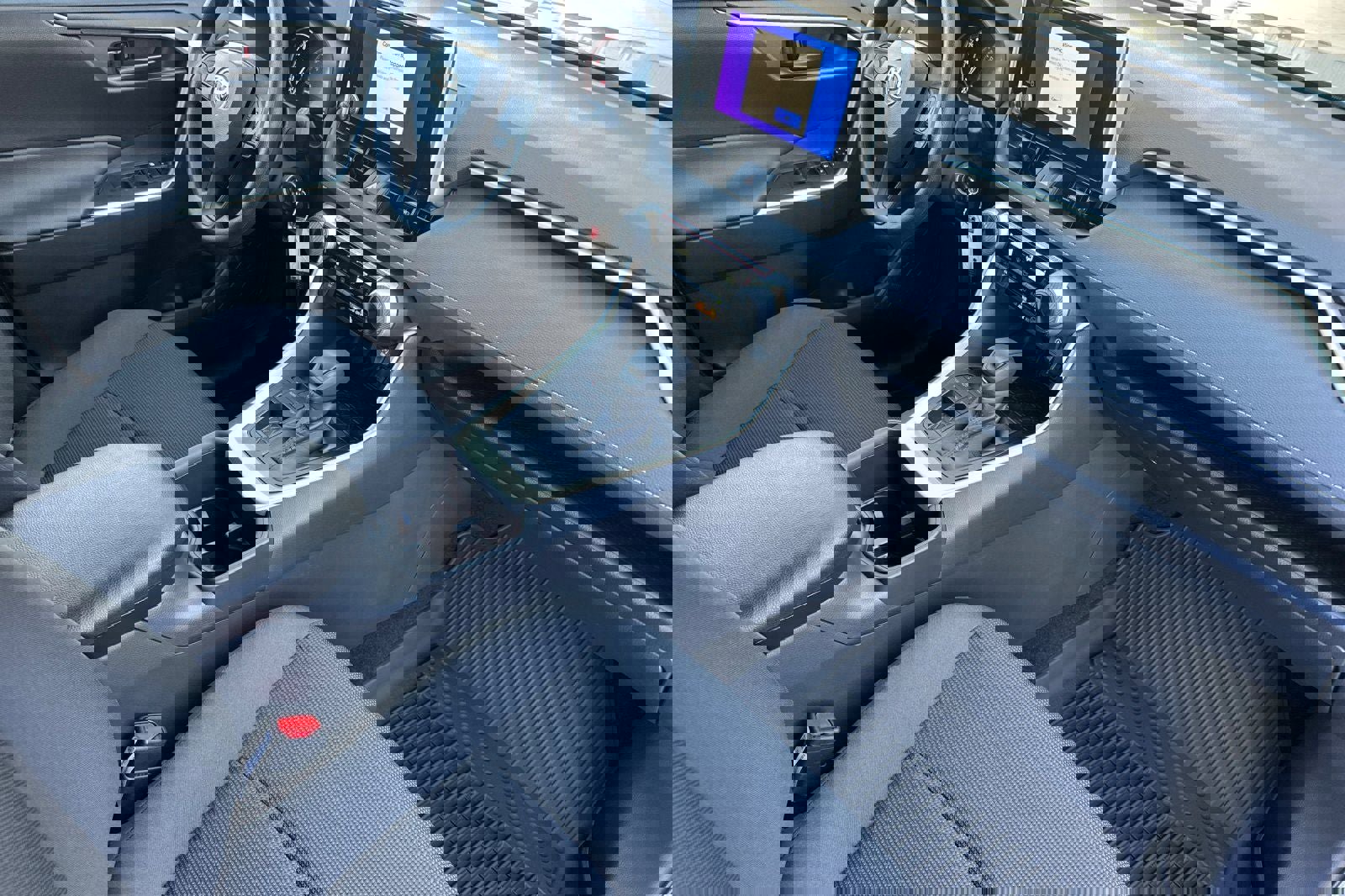 New 2025 Toyota RAV4 LE image 19