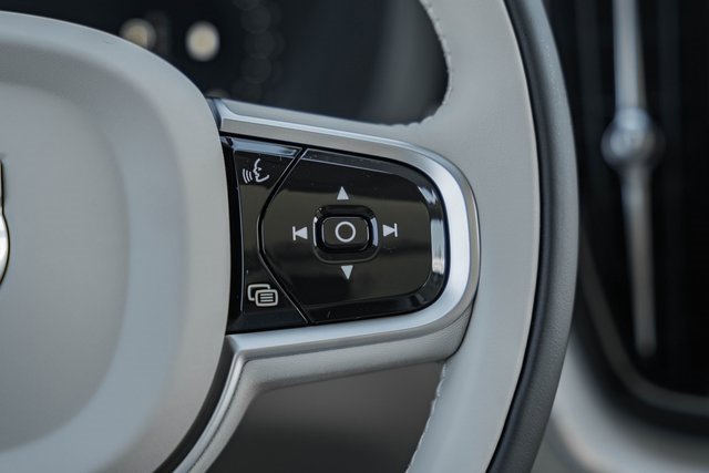 New 2026 Volvo XC60 B5 Ultra w/ Protection Package Premier image 28