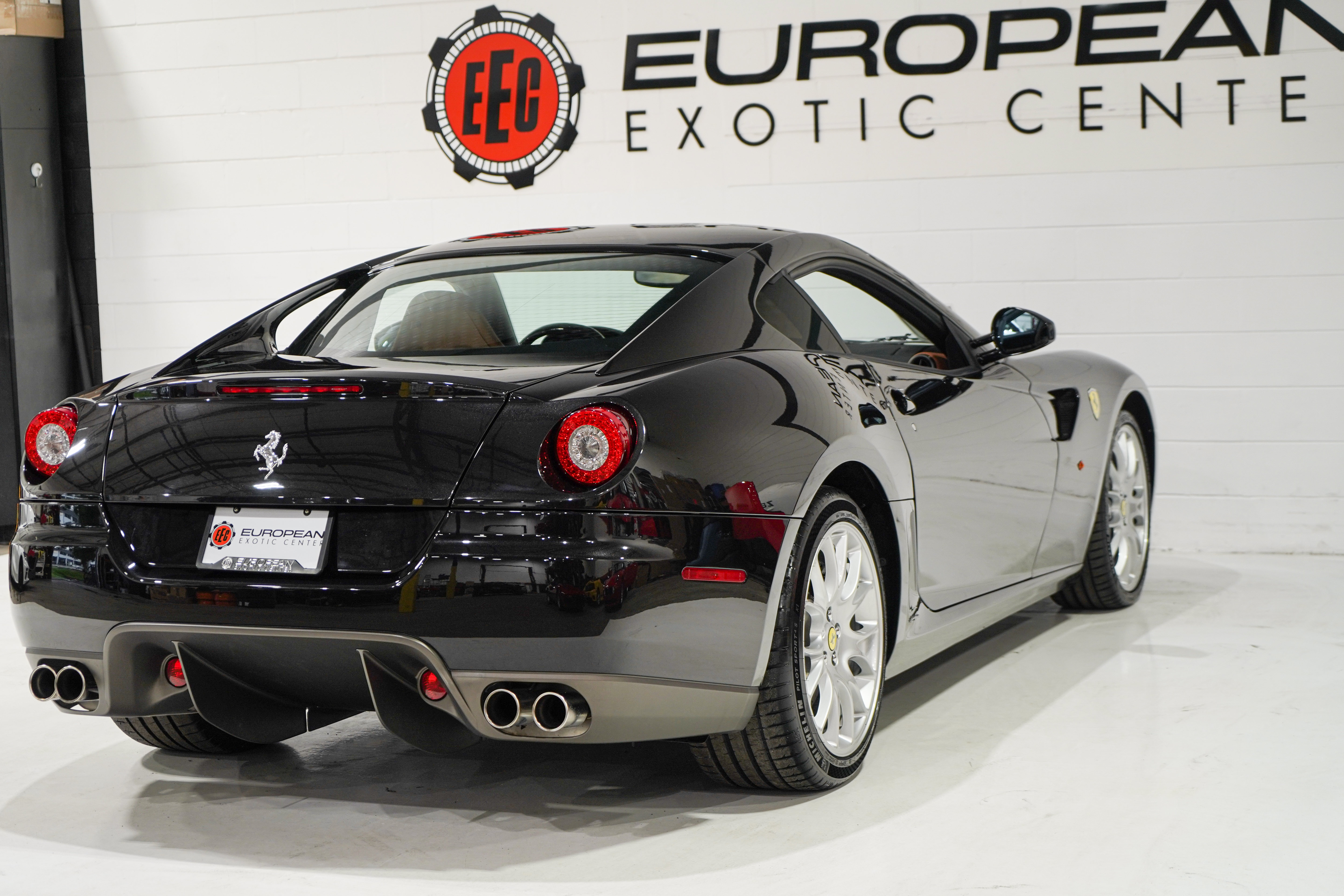 Used 2007 Ferrari 599 GTB Fiorano RWD image 24