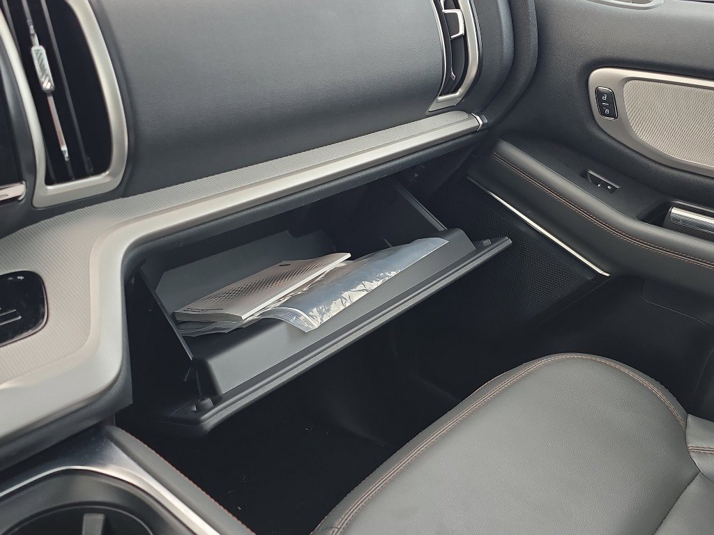 Certified 2025 Ford Expedition Max Active image 32