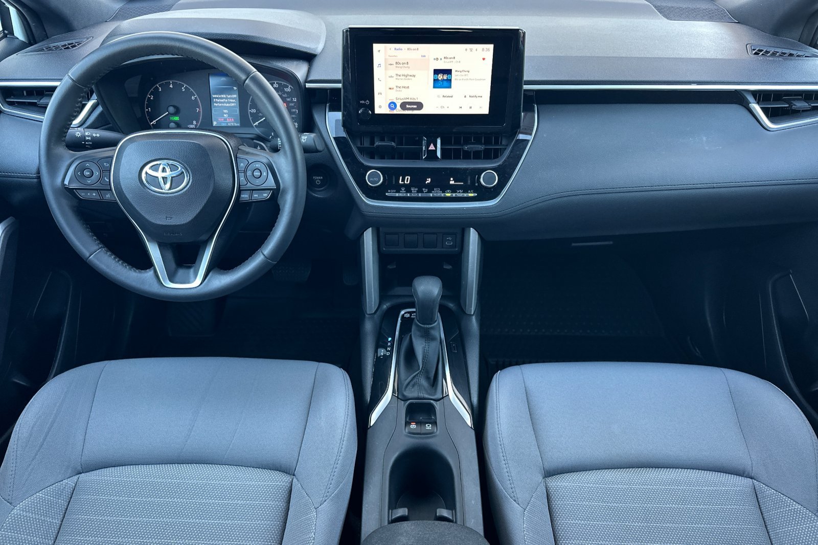 Used 2024 Toyota Corolla Cross AWD Hybrid image 13