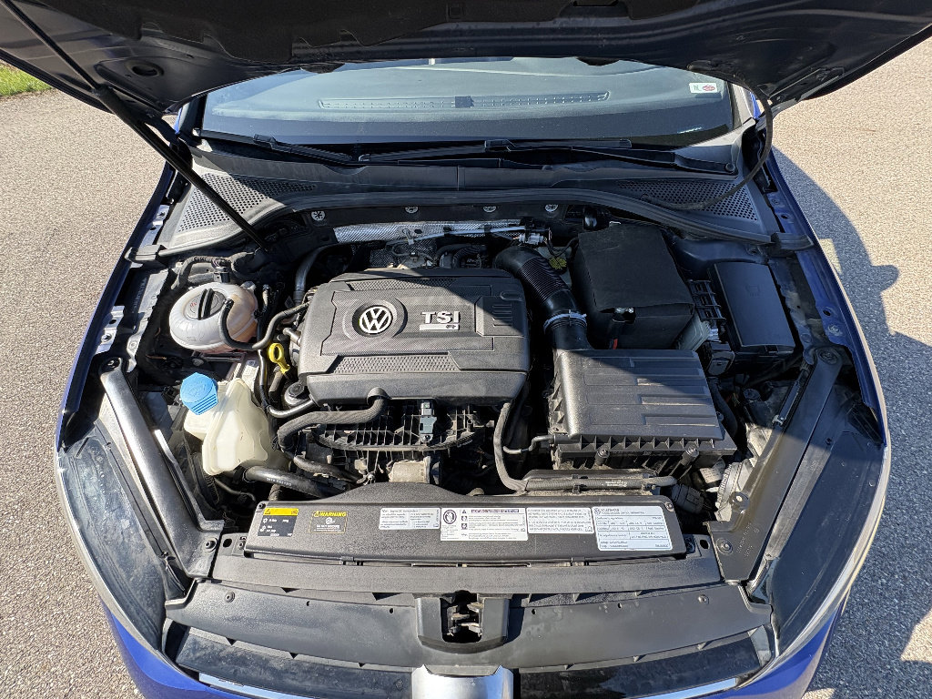 Used 2016 Volkswagen Golf 4-Door image 13