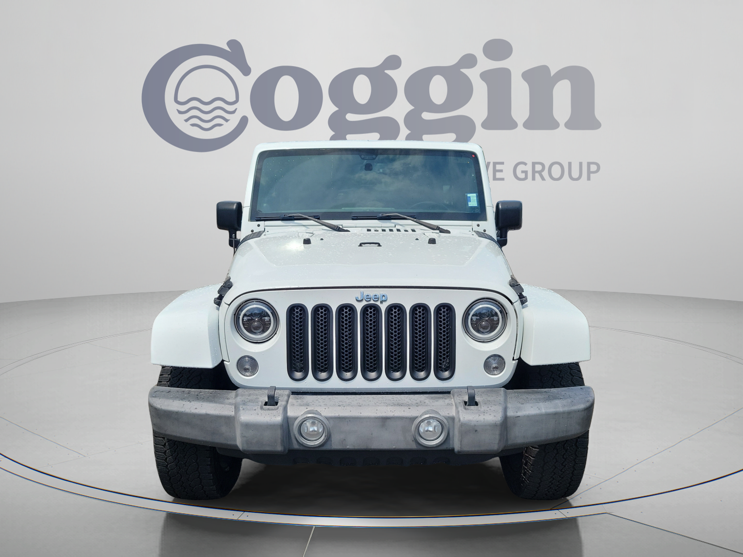 Used 2014 Jeep Wrangler Unlimited Rubicon w/ Connectivity Group AWD/4WD image 8