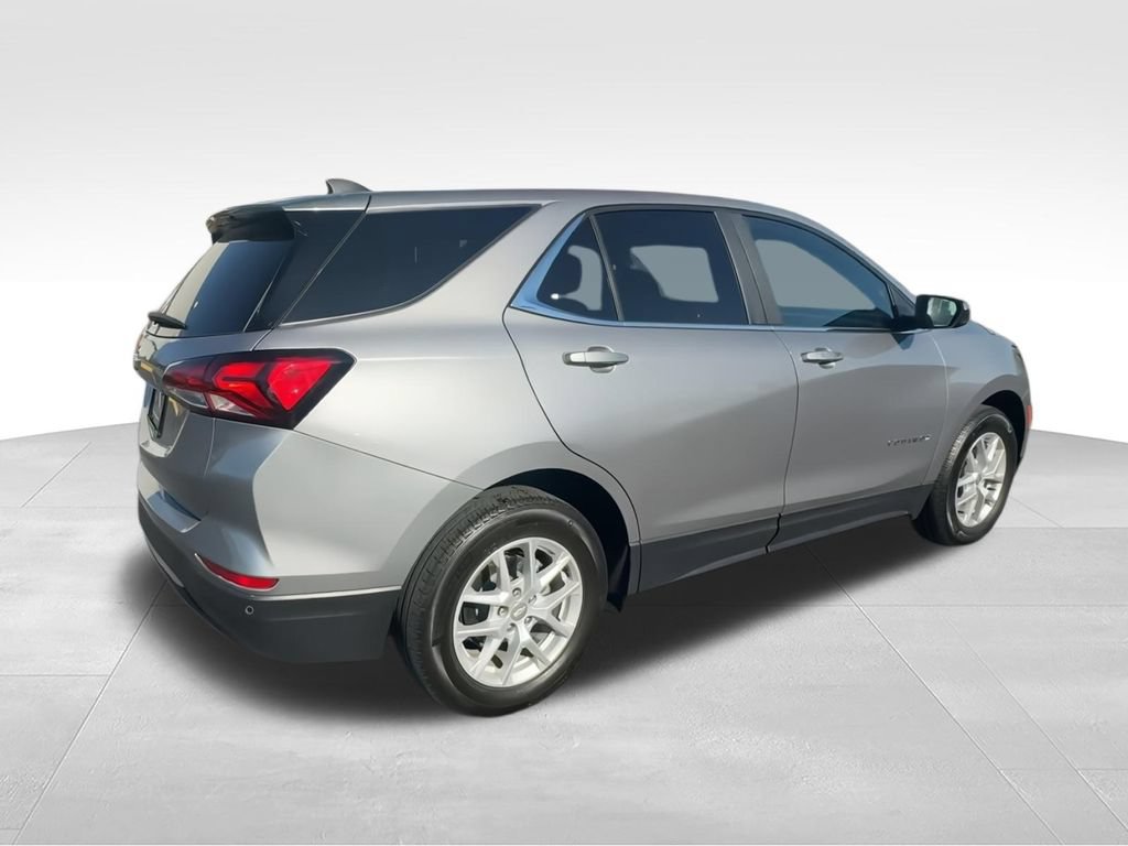 Used 2024 Chevrolet Equinox LT FWD image 8