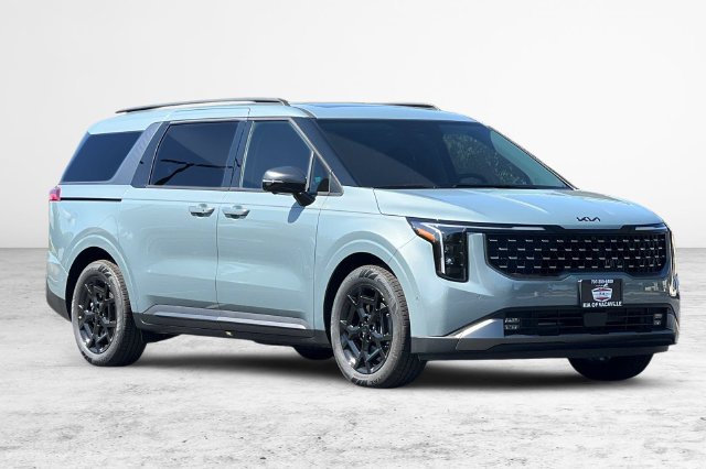 New 2027 Kia Carnival SX FWD image 2