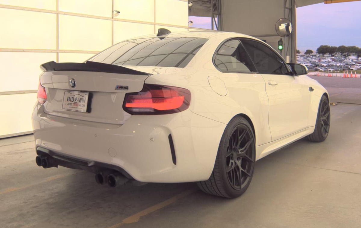 Used 2020 BMW M2 Competition w/ Executive Package RWD image 3