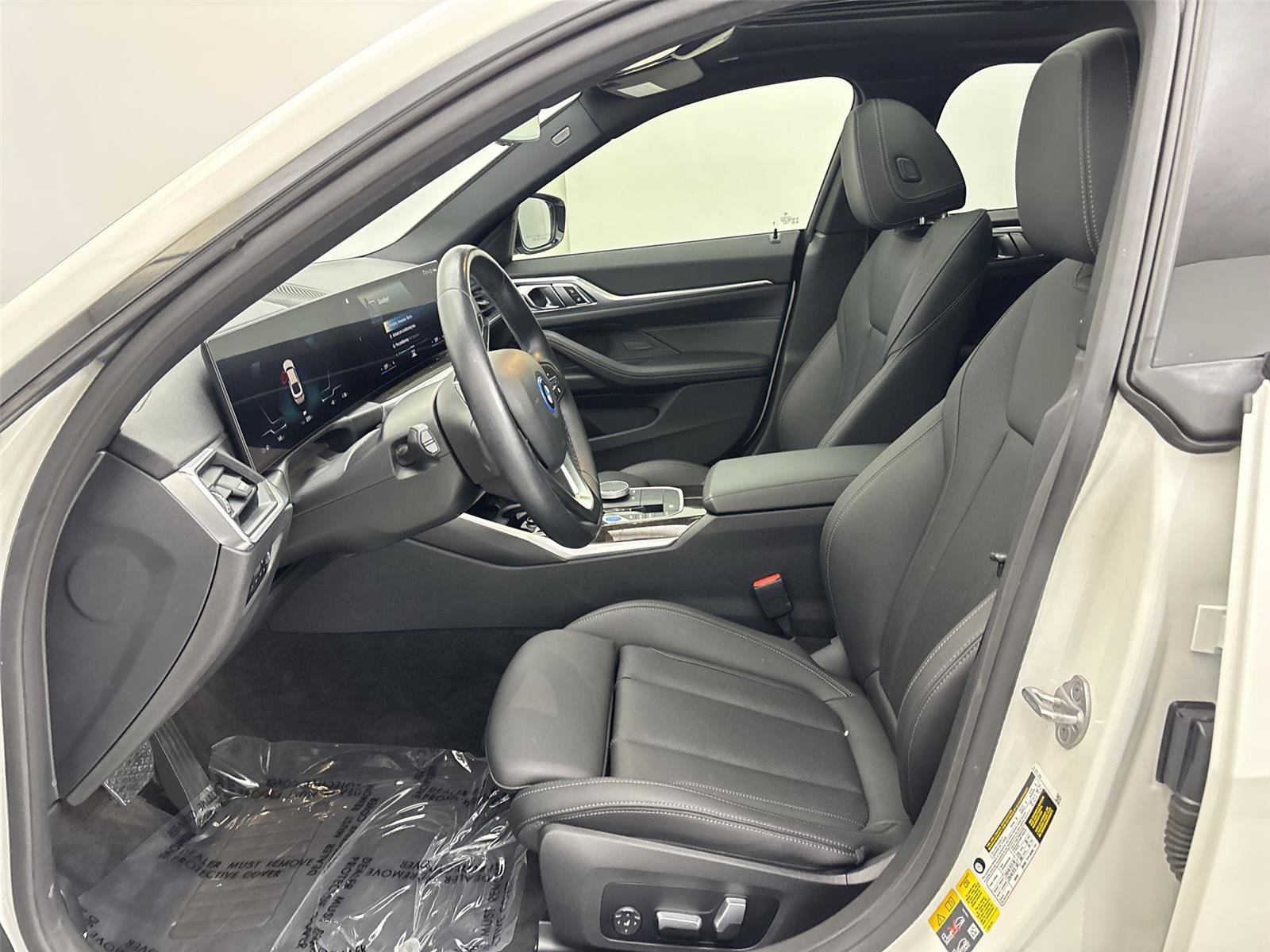 Used 2023 BMW i4 eDrive35 RWD image 25