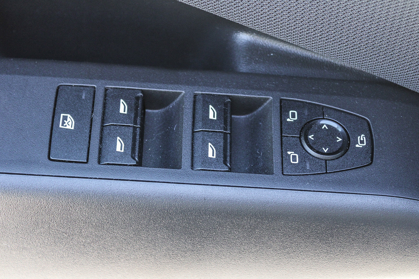 Certified 2025 BMW X3 xDrive30i w/ Convenience Package image 20